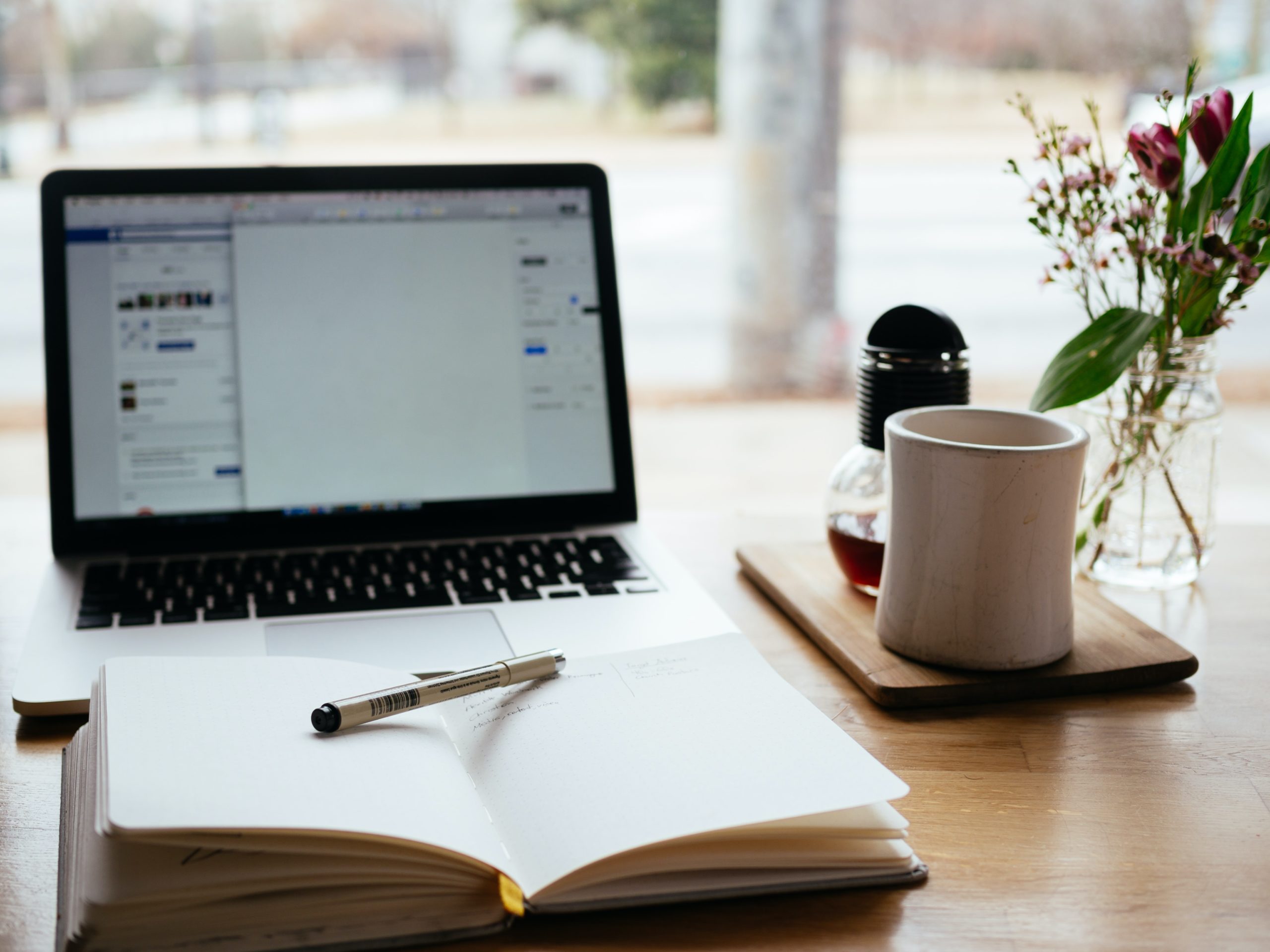 Nick-Morrison-Fhnnjk1Yj7Y-Unsplash Hr & customer service staffing